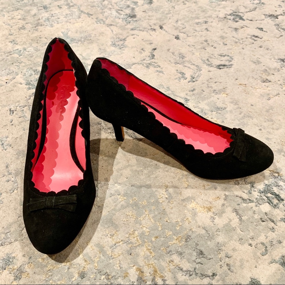 Boden shoes black suede size 7, new